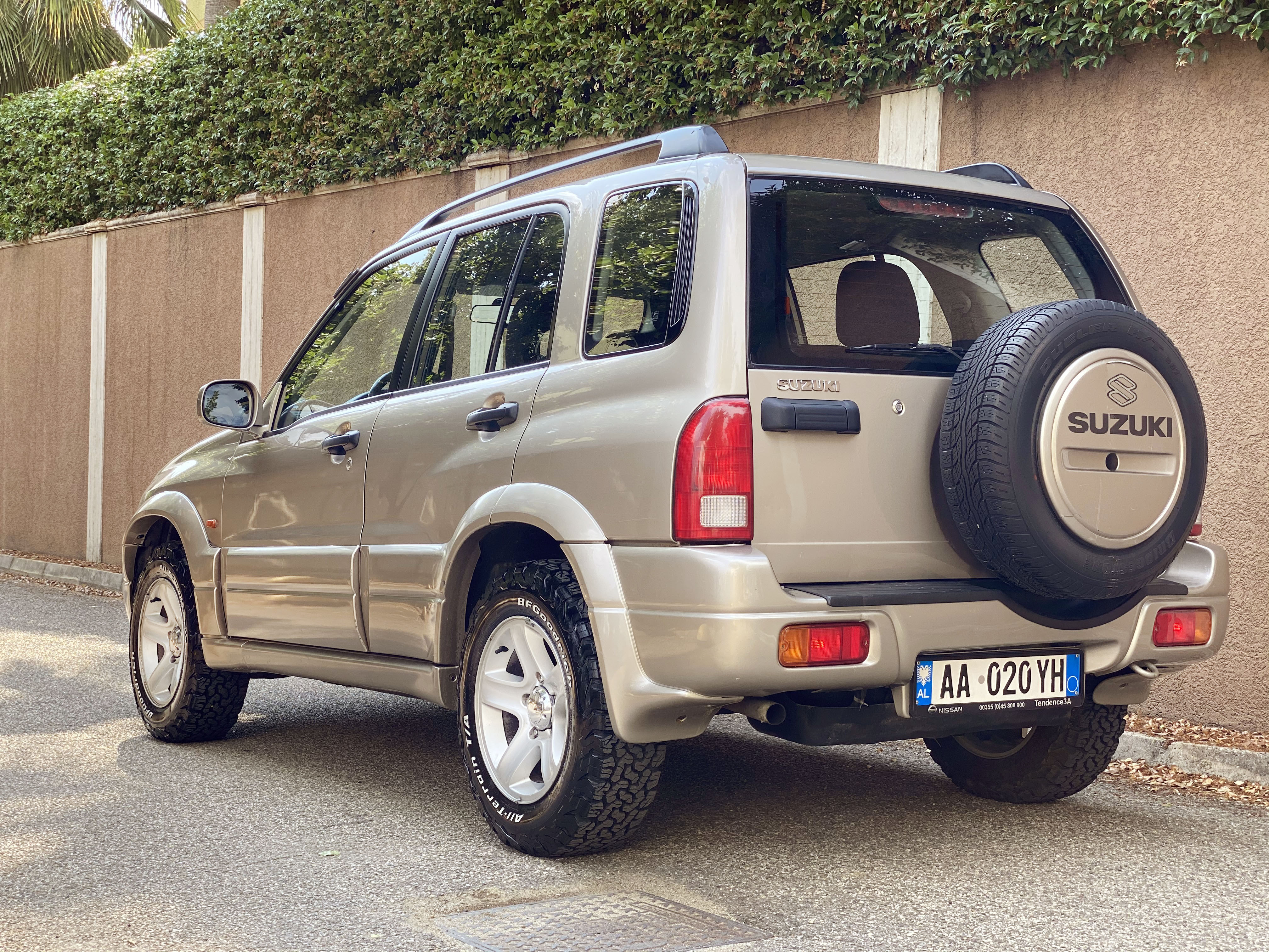 2003 Suzuki Grand Vitara në shitje në Shqipëria Makina.al